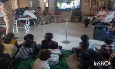 જાફરાબાદ: જાફરાબાદ પોલીસનુ MISSION SMILE અભિયાન, નાનાં બાળકોને સુરક્ષિત અને અસુરક્ષિત સ્પર્શ અંગે જાગૃતિ કાર્યક્રમનું આયોજન