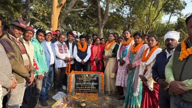 ओरमांझी: ओरमांझी प्रखंड में खिजरी विधायक की अनुशंसा पर कल्याण विभाग से योजनाओं का शिलान्यास