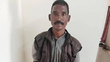 ଦେବଗଡ: ମାନସିକ ଅନଗ୍ରସର ନାବାଳିକାଙ୍କୁ ଦୁଷ୍କର୍ମ ଅଭିଯୋଗରେ ସାହାଜବାହାଳ ଗ୍ରାମର ଜନୈକ ବ୍ୟକ୍ତିଙ୍କୁ କୋର୍ଟଚାଲାଣ କଲା ପୋଲିସ