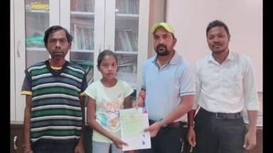 କଣ୍ଟାବାଞ୍ଜି: ଗଣଶିକ୍ଷା ବିଭାଗ ତରଫ ରୁ ଏକ ଅଭିନବ ପଦକ୍ଷେପ
ଚାଲ ସ୍କୁଲ ଯିବା କାର୍ଯ୍ୟକ୍ରମ