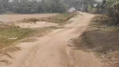 दगौरा: जर्जर सड़क से ग्रामीण परेशान, गहूमां–जसवा मार्ग की बदहाली पर उठी आवाज