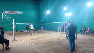 ବଲାଙ୍ଗୀର: ମିଶନ କମ୍ପାଉଣ୍ଡରେ କ୍ରିସମସ କପ ୨୦୨୫ ବେଡ୍ମିଣ୍ଟନ୍ ଟୁର୍ଣ୍ଣାମେଣ୍ଟ ଆୟୋଜିତ
ଆଲୋକୀକରଣ ପାଇଁ ସ୍ୱର