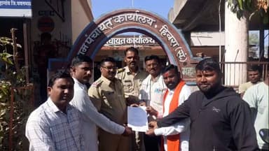 महागाव: हिवरा येथे ग्रामपंचायत मालकीच्या जागेवर अतिक्रमण त्वरित हटवा, ग्रामपंचायत पदाधिकऱ्यांचे पोलिसांना निवेदन