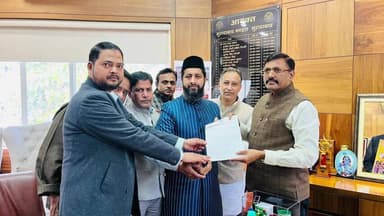 रामपुर: SIR को लेकर बुजुर्ग महिला के केस को रद्द करने के लिए आम आदमी पार्टी का डेलिगेशन मंडलायुक्त से मिला, दिया ज्ञापन