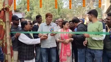 ভরতপুর ১: ‘পথশ্রী’তে বদলে যাচ্ছে স্বর্ণহাটি! নতুন রাস্তার জেরে স্বস্তিতে হাজারো মানুষ