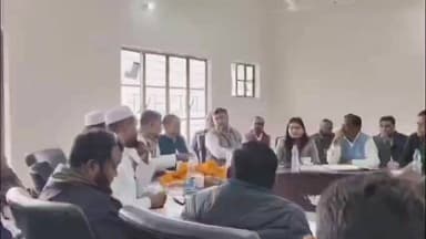 दगौरा: डगरूआ प्रखंड कार्यालय में पंचायत समिति की बैठक संपन्न, विभिन्न विभागों की समस्याओं पर हुई चर्चा