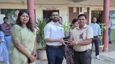 કપરાડા: તાલુકામાં 4 ગામોમાં પ્રાથમિક શાળા,આંગણવાડી અને આયુષ્માન આરોગ્ય કેન્દ્ર અને ગ્રા. પં DDO દ્વારા મુલાકાત કરાઈ