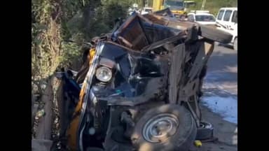 પારડી: ચીવલ રોડ ઉપર ટ્રક અને રીક્ષા સામ સામે અથડાતા અકસ્માત સર્જાયો,3 ઘાયલ