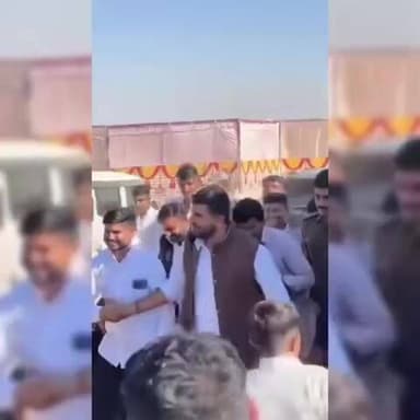 शिव: शिव विधायक रविंद्र सिंह भाटी ने शिव विधानसभा क्षेत्र में शुक्रवार को दौरा किया, कई शादी समारोह कार्यक्रम में की शिरकत
