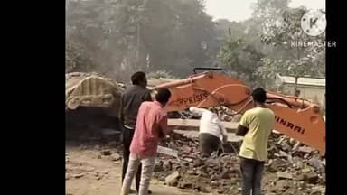 हुसैनगंज: टेढ़ीघाट बाजार पर से हटाया गया अतिक्रमण