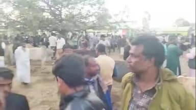 মাটিয়া: সুতাৰপাৰা আঞ্চলিক সাপ্তাহিক বজাৰ পশু বজাৰ লেছিৰ বিৰুদ্ধে দুৰ্নীতিৰ অভিযোগ উত্থাপিত হৈছে