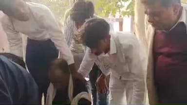 सोहावल: सोहावल तहसील के कोला गांव में महफूज आलम (48) पर दिन में शियार ने किया हमला, हालत गंभीर