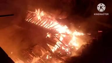 खरीक: मड़वा पूर्वी पंचायत में भीषण आग, दो परिवार बेघर, एक बकरी जिंदा जली, लाखों का नुकसान