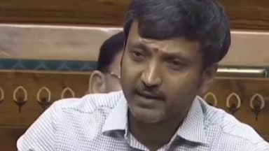 बार्शी: बोगस मतदारांवर कारवाई करण्यात यावी : खासदार ओमराजे निंबाळकर