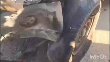 দেৰগাঁও: দেৰগাঁও ASTC বাছ ষ্টেণ্ডৰ সমীপত পথ দুৰ্ঘটনা,নিয়ন্ত্ৰণ হেৰুৱাই ঘাইপথৰ কাষৰ পষ্টত খুন্দা বাহনৰ,কথমপি প্ৰাণ ৰক্ষা