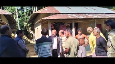 কমলপুর: কমলপুরে সিআইটিইউ-এর বাড়ি বাড়ি সভ্যপদ সংগ্রহ কর্মসূচী,