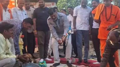 કવાંટ: ગેલેસર ગામે રિસરફેસીંગ નવીન ડામર રોડનું ખાતમુહુર્ત ધારાસભ્યના હસ્તે કરાયું.