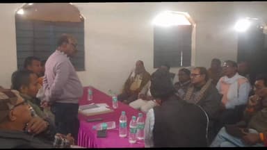 सहदेई बुजुर्ग: उर्वरक वितरण में गड़बड़ी बर्दाश्त नहीं होगी: सहदेई बुजुर्ग में निगरानी समिति की बैठक