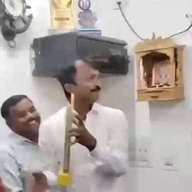 તાલોદ: તલોદ તલોદ ટીમ દ્વારા ઇન્સ્પેક્ટર સી જી રાઠોડ સાહેબ શ્રી નુ શાલ ઓઢોડી