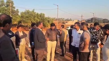 କୋରାପୁଟ ସହର: କୋରାପୁଟ ପରବ ପଡ଼ିଆରେ ସ୍ଥିତି ଅନୁଧ୍ୟାନ କଲେ ଜିଲ୍ଲାପାଳ ସହ ବିଭାଗୀୟ ଅଧିକାରୀ