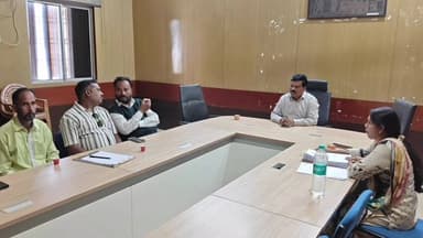 ସୋନପୁର: ଭୋଟଦାନ କେନ୍ଦ୍ର ଗୁଡିକର ପୁନର୍ଗଠନ ନିମନ୍ତେ ସୋନପୁର ରେ ଗୁରୁତ୍ୱପୂର୍ଣ ବୈଠକ ଅନୁଷ୍ଠିତ