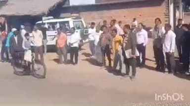 मोहनगढ़: आदर्श गौर ग्राम में तहसीलदार के आदेश पर अतिक्रमण हटाया गया, थाना प्रभारी सहित विद्युत मंडल का अमला मौजूद रहा