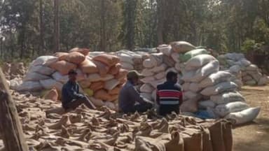 मानपुर: धान खरीदी केंद्र में अव्यवस्था से किसानों का शोषण, किसान परेशान, प्रशासन अनजान