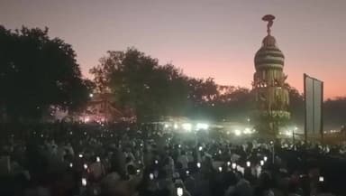 ಯಡ್ರಾಮಿ: ಕಡಕೋಳದಲ್ಲಿ ರಥೋತ್ಸವದ ವೇಳೆ ತೇರಿನ ಆ್ಯಕ್ಸೆಲ್ ಕಟ್, ರಥೋತ್ಸವ ಅರ್ಧಕ್ಕೆ ಮೋಟಕು