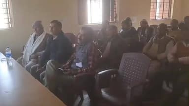 चेरिया बरियारपुर: चेरियाबरियारपुर प्रखंड उर्वरक समिति की बैठक ई-किसान भवन में आयोजित