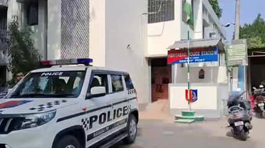 হেমতাবাদ: হেমতাবাদে দুই জুয়াড়ি গ্রেপ্তার