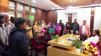 ଧର୍ମଶାଳା: କୁମାରୀ ସ୍ଥିତ ବିଜେପି କାର୍ଯ୍ୟାଳୟରେ ଜନସାଧାରଣଙ୍କ ବିଭିନ୍ନ ସମସ୍ୟା ପଚାରି ବୁଝିଲେ ହିମାଂଶୁ