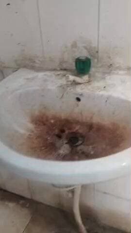 सामुदायिक स्वास्थ्य केंद्र सेमरियावां
में बहुत भृसटाचार हैं