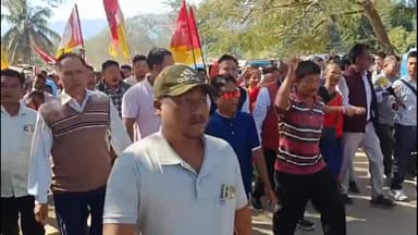 লংথরাই ভ্যালি: ছাওমনুতে তিপ্রা মথার র্যালি ও বাজারসভা: বিজেপির ৩৮ পরিবারের যোগদান