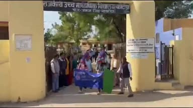 टाटगढ़: हेलमेट सुरक्षा का पर्याय, सड़क सुरक्षा को लेकर जागरूकता रैली विद्यालय परिसर से कोटड़ा बस स्टैंड तक निकाली गई