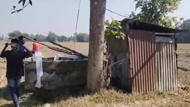 বংশীহারী: সাবমার্শিবল পাইপ চুরির অভিযোগে বংশীহারীতে ধৃত দুই