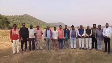 फुल्लीडूमर: झरना मंदिर प्रांगण में मंदिर विकास समिति की पहली बैठक, सदस्यों ने लिए कई अहम निर्णय