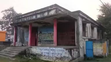 सरमेरा: मरम्मत के अभाव में सरमेरा में टाउन हॉल भवन की हालत जर्जर