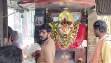 கோவை தெற்கு: டவுன்ஹால் பகுதியில் சாமி சிலை கண் திறந்ததாக பக்தர்கள் குவிந்தனர் பரபரப்பு