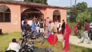 सिंघिया: सिंघिया अंचल कार्यालय में जनता दरबार, 10 मामलों का निपटारा किया गया