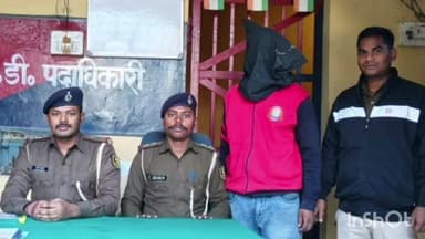 डंडखोरा: डंडखोरा सौरिया: पुलिस ने हत्याकांड मामले में एक अप्राथमिकी अभियुक्त को गिरफ्तार किया