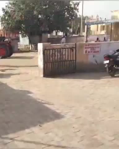 जायल: सुरपालिया गांव में आयोजित नेत्र जांच शिविर में निशुल्क चश्मे वितरित किए गए