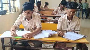 ಕಂಪ್ಲಿ: ನಗರದ ಕೆ.ಸಿ.ಬಿ ಟ್ರಸ್ಟ್ ವತಿಯಿಂದ ನಾಳೆ ಎಸ್ಎಸ್ಎಲ್ಸಿ ವಿದ್ಯಾರ್ಥಿಗಳಿಗೆ ಪಿಯು ಪ್ರವೇಶಾತಿ ಪರೀಕ್ಷೆ