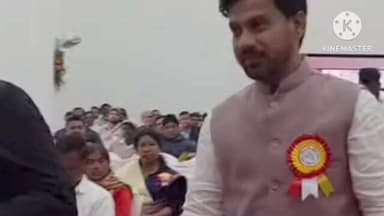 सोनाहातु: जिला स्तरीय मुखिया सम्मेलन आयोजित, सोनहातू पंचायत के मुखिया को डीडीसी द्वारा सम्मानित किया गया