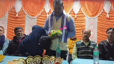 গঙ্গারামপুর: গঙ্গারামপুরের মসজিদ পাড়ায় ১৬ দলীয় দিবারাত্রি ক্রিকেট টুর্নামেন্টের সূচনা