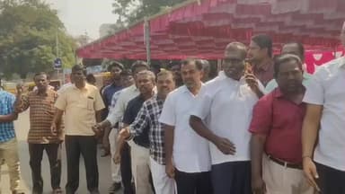 நாமக்கல்: 10 அம்ச கோரிக்கைகளை வலியுறுத்தி நாமக்கல்லில் ஜாக்டோ ஜியோ கூட்டமைப்பினர் உண்ணா விரத போராட்டம்