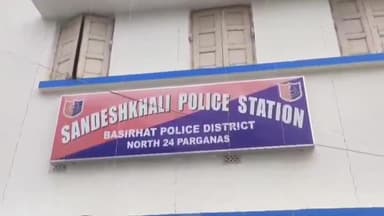 সন্দেশখালি ২: মারামারির ঘটনায় বেড়মজুর এলাকা থেকে এক যুবককে আটক করলো সন্দেশখালি থানার পুলিশ