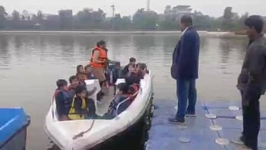 अम्बाला: अंबाला के सुभाष पार्क में यमुनानगर से स्कूली छात्र पिकनिक मनाने पहुंचे