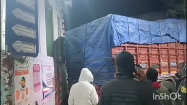 नवादा: ट्रक चालक की लापरवाही से सदर अस्पताल में ओटी की दीवार क्षतिग्रस्त, बोर्ड भी टूटा