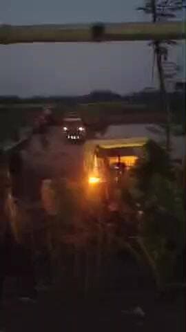 ভগবানগোলা ২: রানিতলায় ফের মাটি পাচারের অভিযোগ, রাতের অন্ধকারে সক্রিয় মাটি মাফিয়া