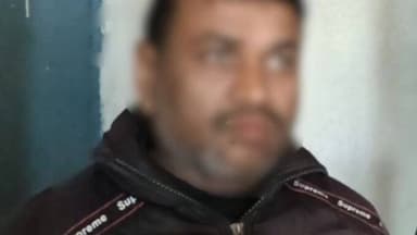 केसरिया: डुमरियाघाट थाना क्षेत्र से पुलिस ने रामपुर खजुरिया निवासी अरुण यादव को 15 लीटर अवैध डीजल के साथ किया गिरफ्तार